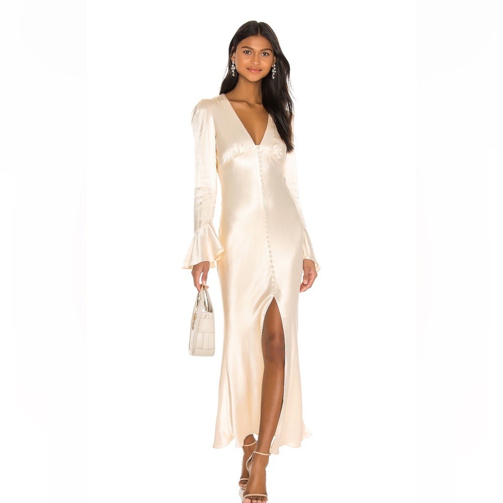 SHONA JOY -FRILL CUFF BIAS MIDI DRESS
Size: Aus 8/US 4
